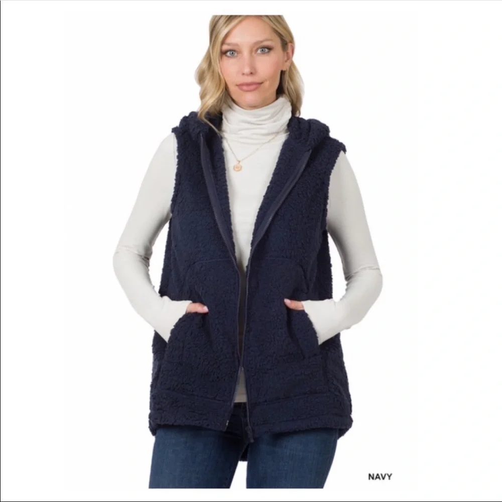 🆕Navy Blue Sherpa Hooded Vest - Picture 1 of 3